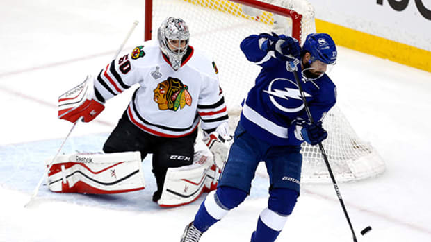 Alex Killorn Scores Goal of the Year in Lightning's Game 1 Loss
